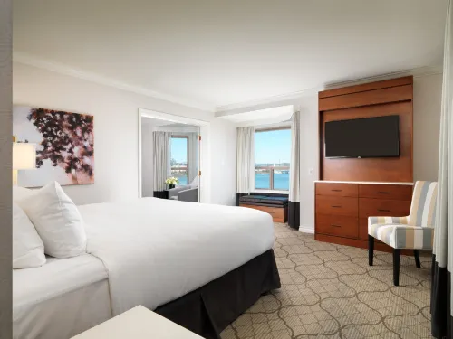 Hotel Grand Pacific Rooms Photos