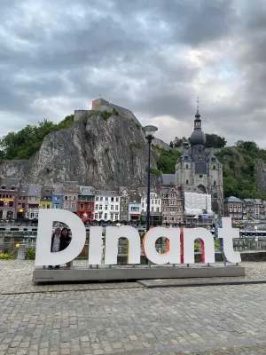 Hôtel Ibis Dinant Espaces publics Photos