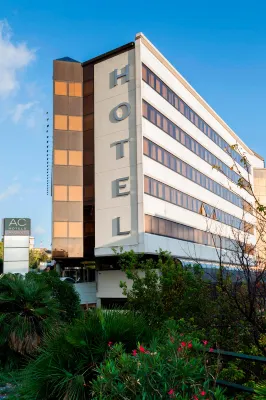AC Hotel Genova Esterni Photos