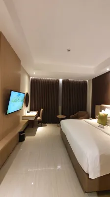 DAFAM Pacific Caesar Surabaya Kamar Photos