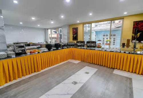 New Wave Hotel Restauration Photos