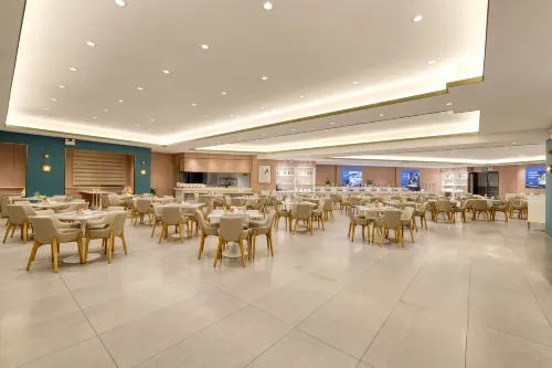 Oriental Fenghuang Hotel (Zhongshan Dengdu Ancient Town Huayi Square) Dining Photos