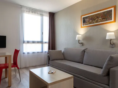 Aparthotel Adagio Access Avignon Rooms Photos