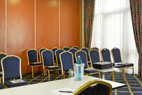 H+ Hotel Hannover Business Facilities Photos
