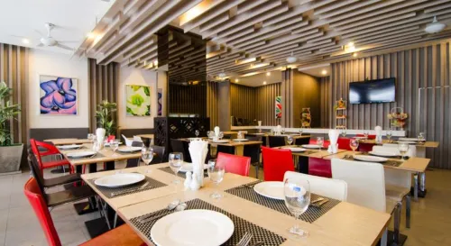Mirage Express Patong Phuket Hotel Питание Photos