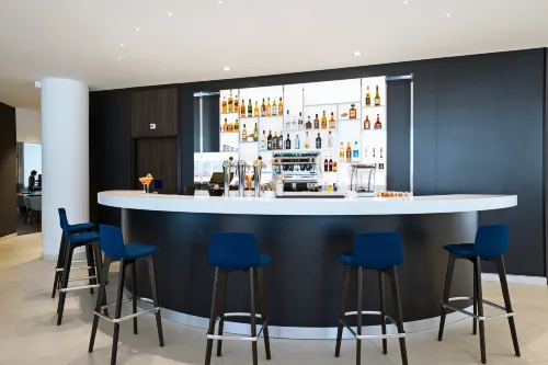 Golden Tulip Marseille Euromed Loisirs et amusements Photos