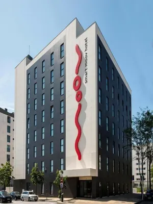 Moov Hotel Porto Norte Extérieur Photos