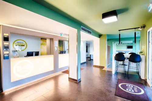 B&B HOTEL Baden-Airpark Öffentliche Flächen Photos