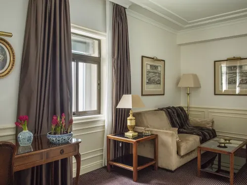 Hotel Fenix Gran Meliá - The Leading Hotels of the World Rooms Photos