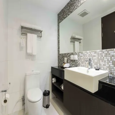 Maitria Hotel Sukhumvit 18 - A Chatrium Collection Bangkok Huoneet Photos