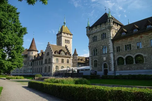 Swiss Star District 11 - Self Check-IN Exterior Photos