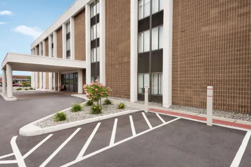 Super 8 by Wyndham Liverpool/Syracuse North Airport Public Areas Photos
