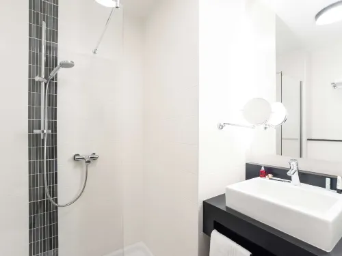 Ibis Styles Brussels Centre Stephanie Photos