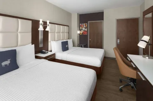 Cambria Hotel New York - Chelsea Photos