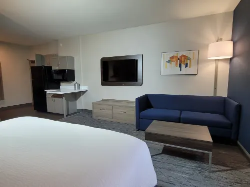 Holiday Inn Express San Diego South - Chula Vista Photos