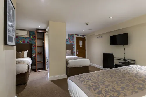Hotel Shepherds Bush London Photos
