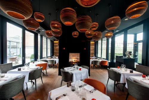 Hotel Montanus Restauration Photos