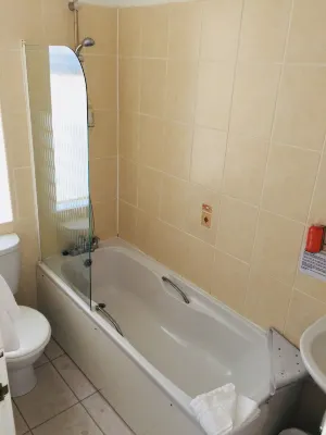 Hotel Celebrity Bournemouth East Cliff by Villare Hotels Rooms Photos