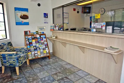 Motel 6 Enfield, CT - Hartford Public Areas Photos