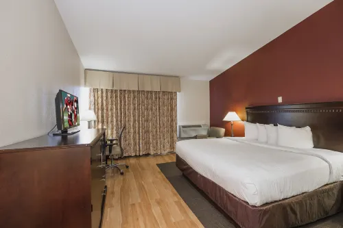 Red Roof Inn & Suites Mt Holly - McGuire AFB Featured Photos