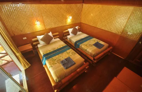 Phi Phi Nice Beach Resort Photos