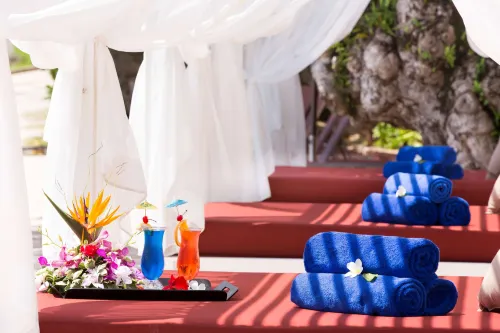 Hilton Guam Resort & Spa Restauration Photos