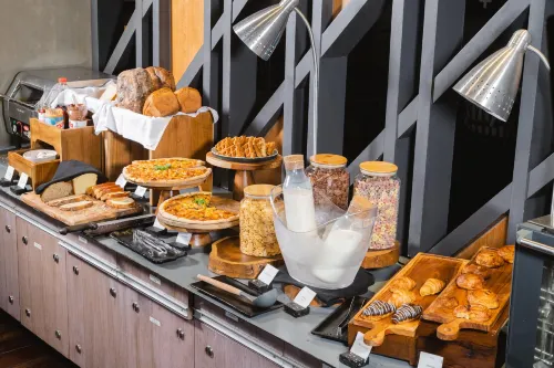 ARTOTEL Sanur Bali Питание Photos