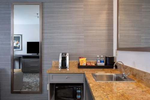 Embassy Suites by Hilton Portland Maine Chambres Photos