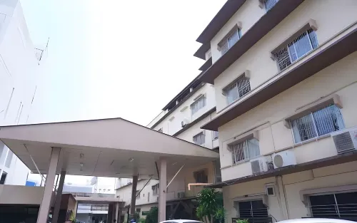 Sri Chumphon Hotel Extérieur Photos