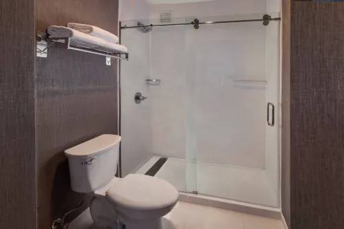 SpringHill Suites Herndon Reston Camere Photos