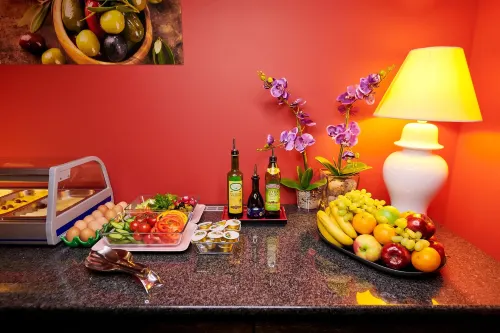La Boutique Dining Photos
