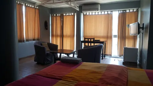 Q-Bar & Guesthouse Photos