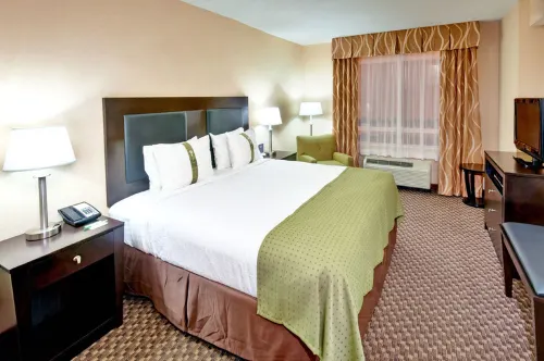 Holiday Inn & Suites Memphis -  Wolfchase Galleria Photos