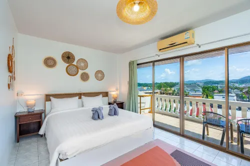 Kata Hill Sea View Hotel Photos