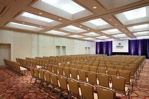 Hilton Boston/Dedham Geschäftseinrichtungen Photos