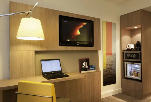Novotel Paris 17 Area Publik Photos