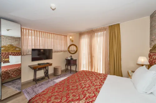 By Murat Royal Hotel Galata Photos