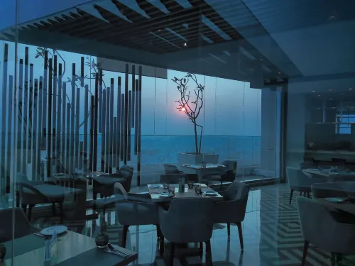 Marriott Executive Apartments Hyderabad Dining Photos