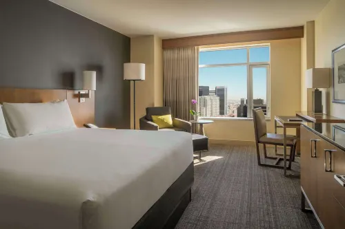 Hyatt Regency Denver at Colorado Conv Ct Rooms Photos