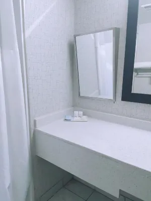 Travelodge by Wyndham Windsor Chambres Photos