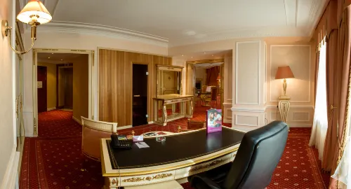 Crowne Plaza - Minsk, an IHG Hotel Chambres Photos