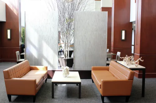 DoubleTree by Hilton Hotel Boston Bayside Public Areas Photos