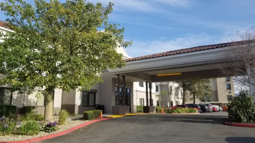Best Western Valencia/Six Flags Inn & Suites Chambres Photos