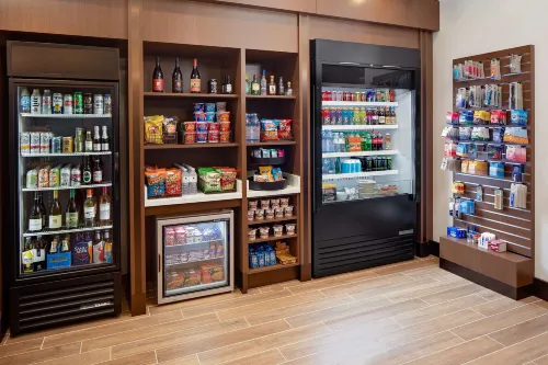 DoubleTree by Hilton Irvine Spectrum Dining Photos
