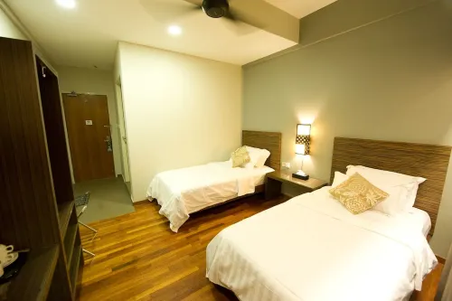 Riverside Boutique Hotel Photos