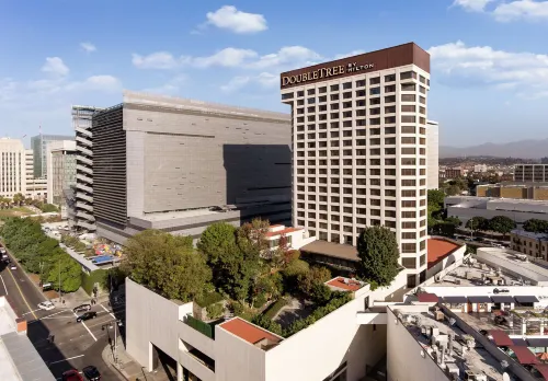 Doubletree by Hilton Los Angeles Downtown Featured Photos