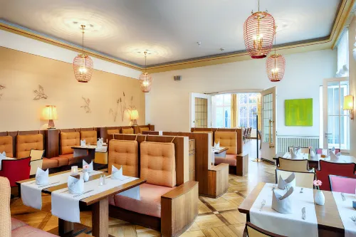 Welcome Hotel Meschede Hennesee تناول الطعام Photos