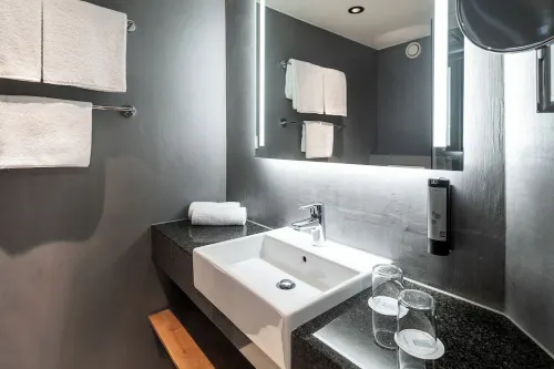 IntercityHotel Wien Chambres Photos