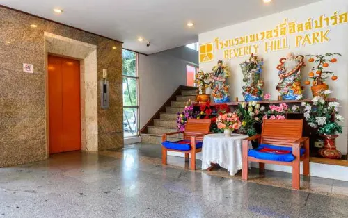 Beverly Hill Park Hotel Public Areas Photos