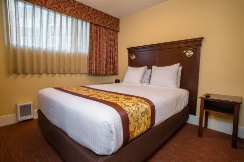 Park Lane Suites & Inn Photos